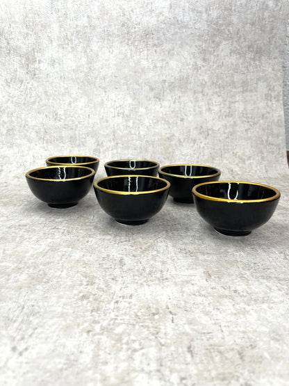 Dip Schalen schwarz-gold aus Porzellan